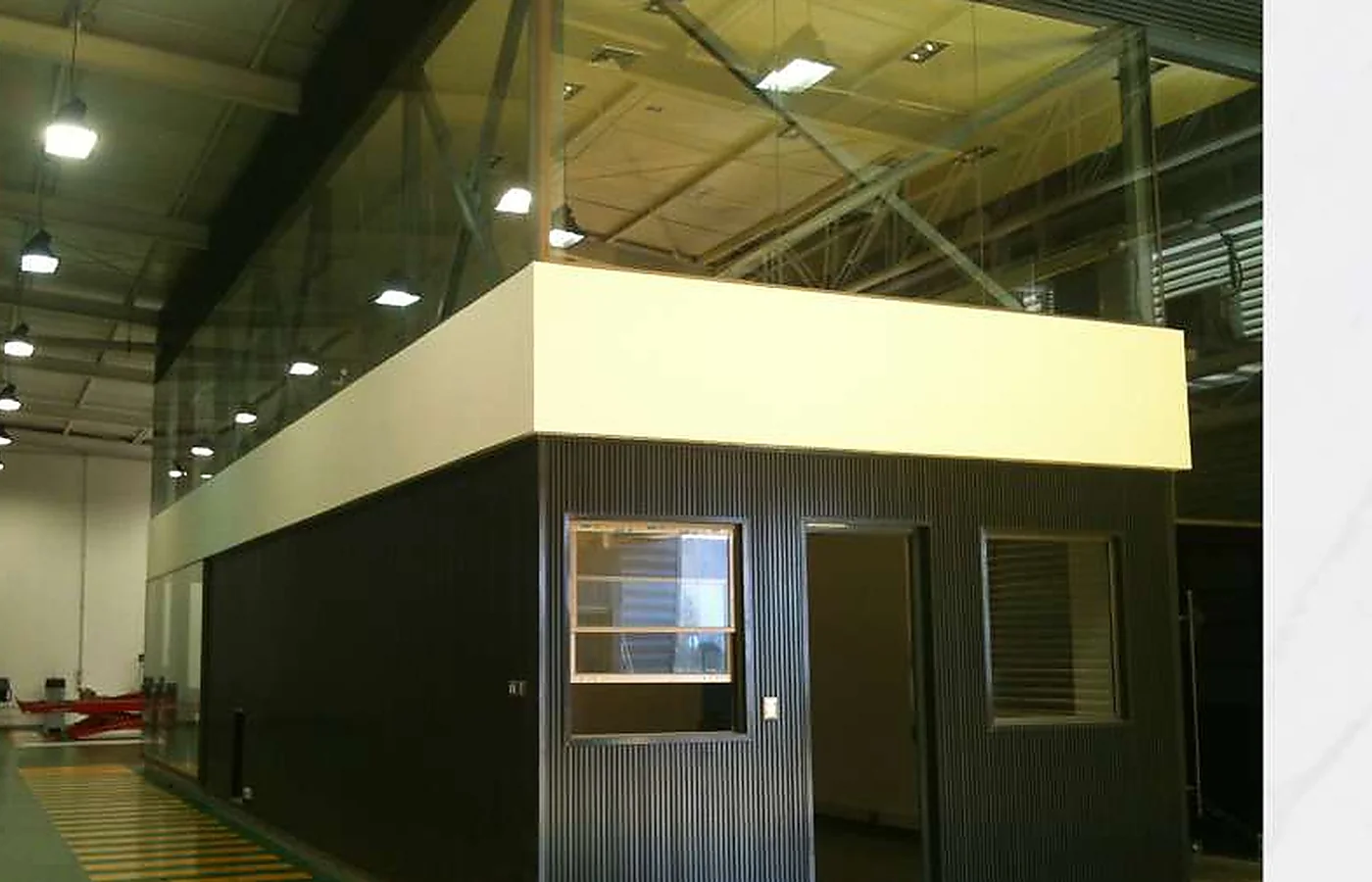 Derco - Plaza Oeste